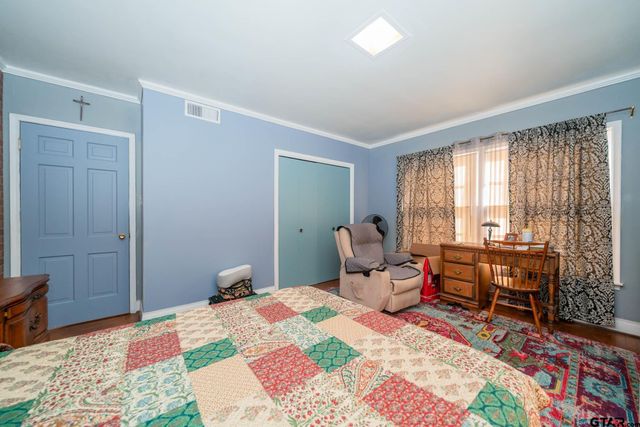 702 El Paso St., Jacksonville, TX 75766