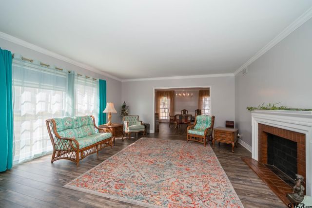 702 El Paso St., Jacksonville, TX 75766