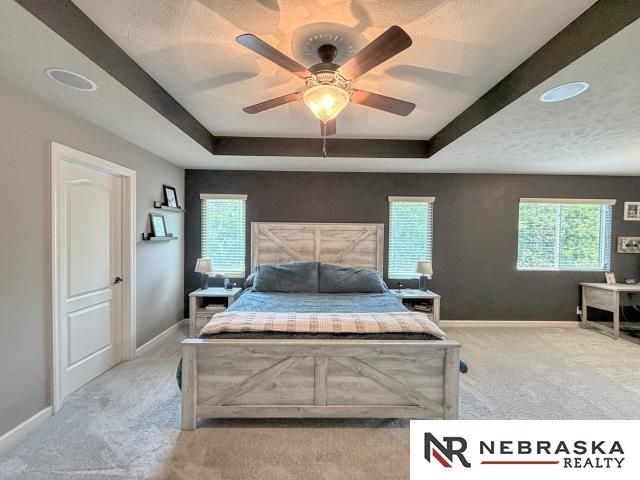 4502 S 199th Avenue, Omaha, NE 68135