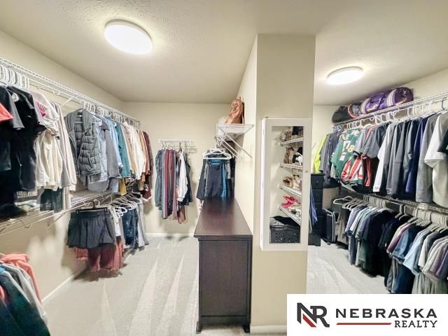 4502 S 199th Avenue, Omaha, NE 68135