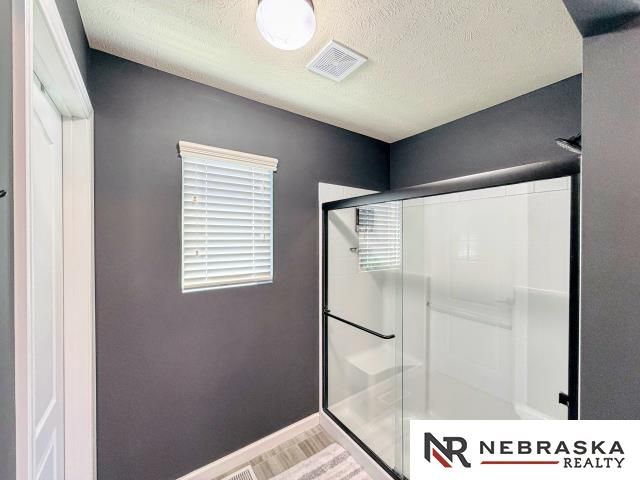4502 S 199th Avenue, Omaha, NE 68135