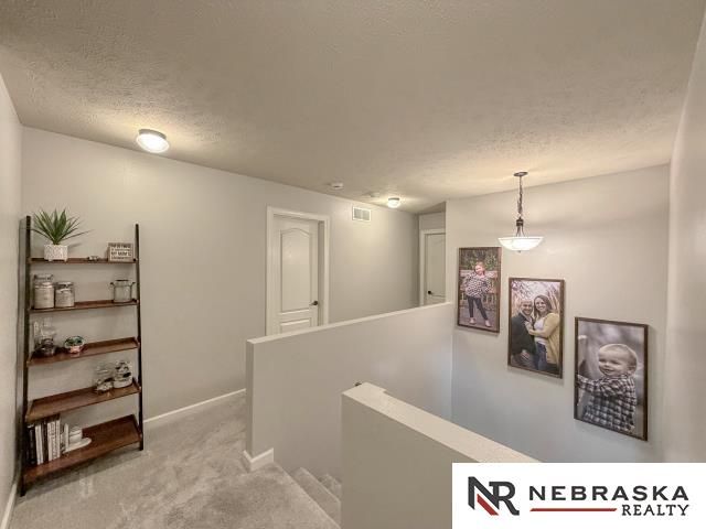 4502 S 199th Avenue, Omaha, NE 68135