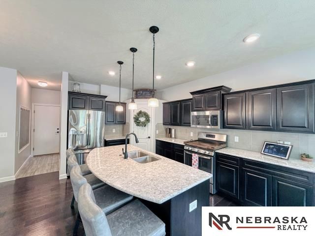4502 S 199th Avenue, Omaha, NE 68135