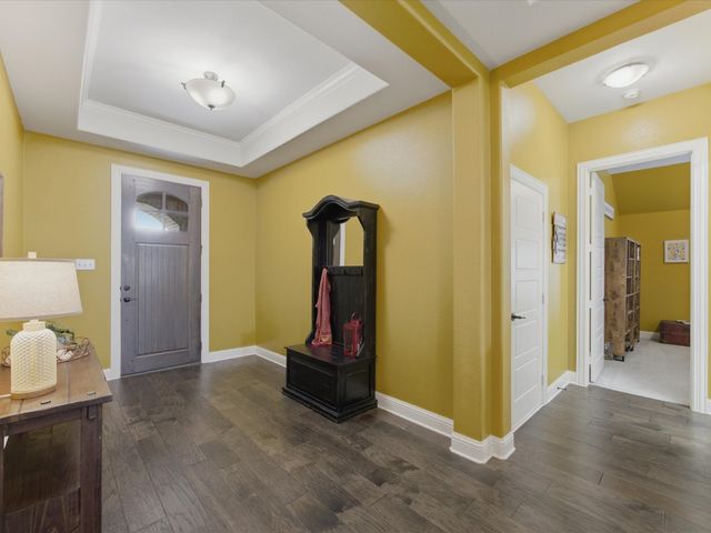 135 Crockett Drive, Waxahachie, TX 75165