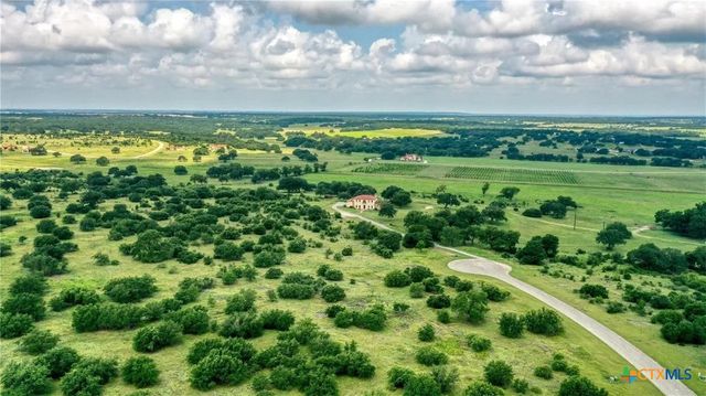 634 Strada Luca, Florence, TX 76527