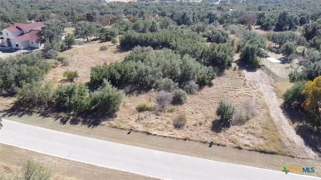 634 Strada Luca, Florence, TX 76527