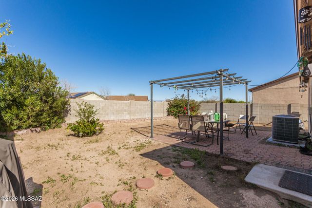 2595 E Warwick Castle Lane, Tucson, AZ 85706