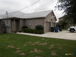 327 Oelkers B, New Braunfels, TX 78130
