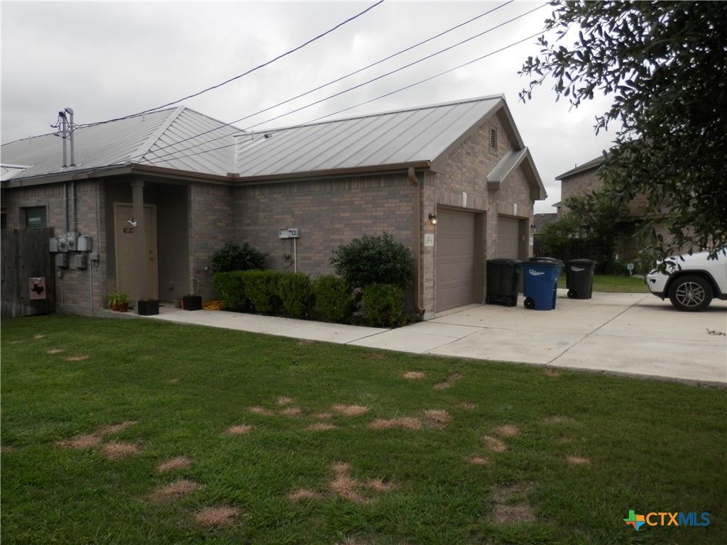 327 Oelkers B, New Braunfels, TX 78130