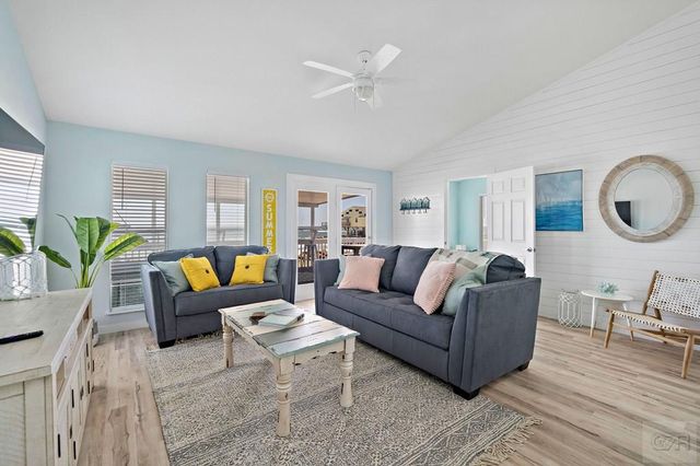 12911 Gulf Beach Drive, Treasure Island, TX 77541
