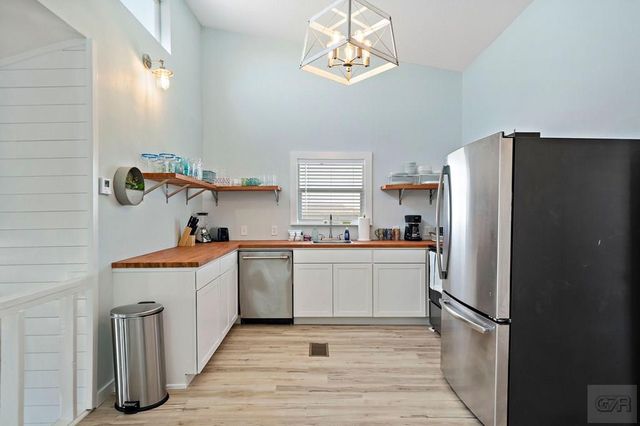 12911 Gulf Beach Drive, Treasure Island, TX 77541