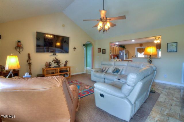 123 Bermuda Drive, Jonesborough, TN 37659