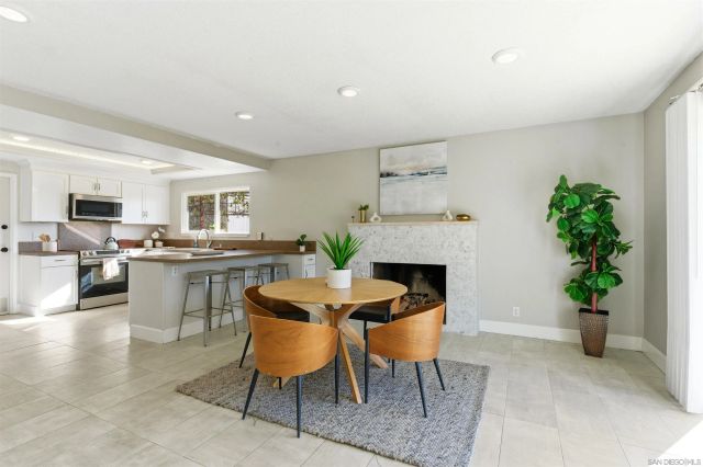 2345 Miller Ave, Escondido, CA 92029