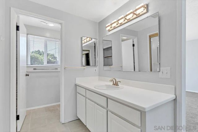 2345 Miller Ave, Escondido, CA 92029