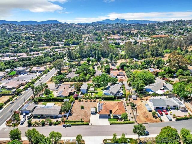 2345 Miller Ave, Escondido, CA 92029