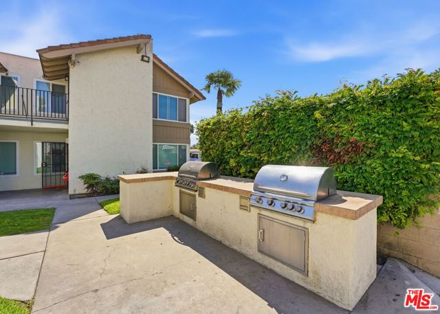 1251 N Placentia Avenue, Anaheim, CA 92806