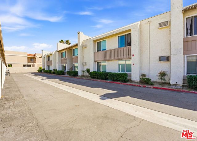 1251 N Placentia Avenue, Anaheim, CA 92806
