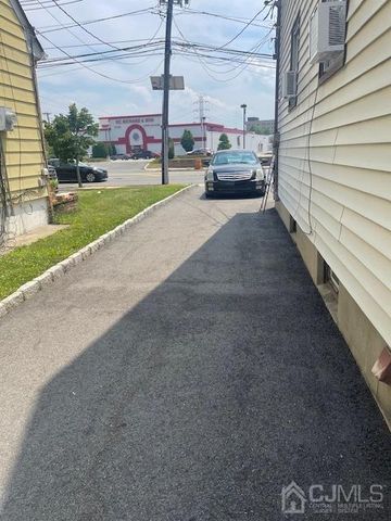 1160 Roosevelt Avenue, Carteret, NJ 07008
