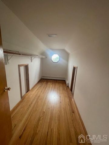 1160 Roosevelt Avenue, Carteret, NJ 07008