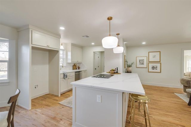 1500 Winchester Drive, Edmond, OK 73034