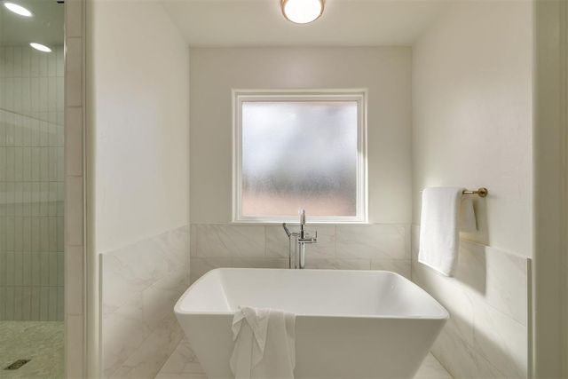 1500 Winchester Drive, Edmond, OK 73034