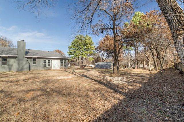 1500 Winchester Drive, Edmond, OK 73034