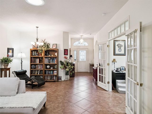 20500 QUEEN ALEXANDRA DRIVE, Leesburg, FL 34748