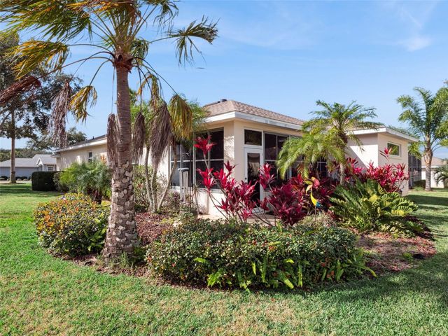 20500 QUEEN ALEXANDRA DRIVE, Leesburg, FL 34748