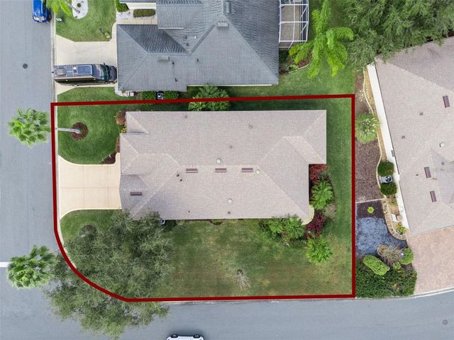 20500 QUEEN ALEXANDRA DRIVE, Leesburg, FL 34748