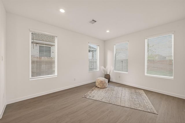 3048 Waterwood Pass Drive, Katy, TX 77493