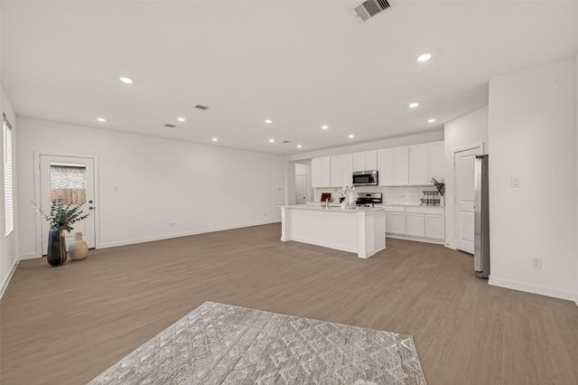 3048 Waterwood Pass Drive, Katy, TX 77493