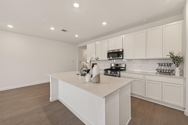 3048 Waterwood Pass Drive, Katy, TX 77493