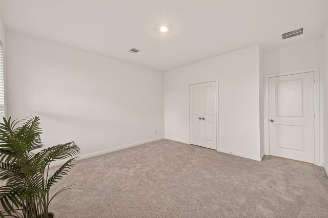 3048 Waterwood Pass Drive, Katy, TX 77493