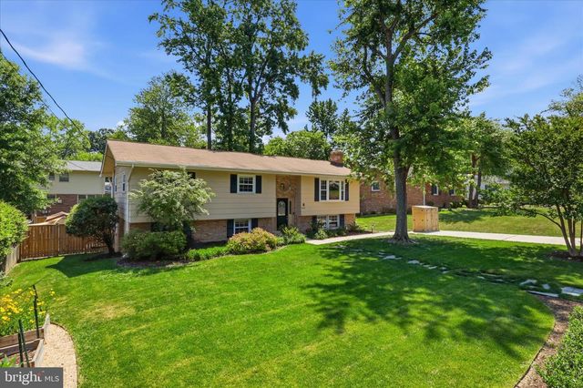 8627 BRADDOCK AVE, Alexandria, VA 22309