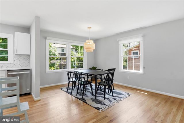 8627 BRADDOCK AVE, Alexandria, VA 22309