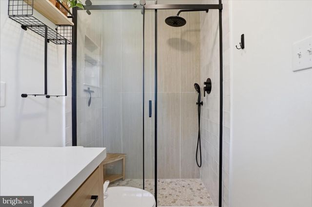 8627 BRADDOCK AVE, Alexandria, VA 22309