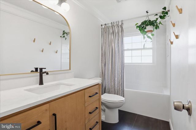 8627 BRADDOCK AVE, Alexandria, VA 22309