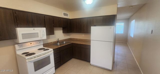 8322 N 60TH Avenue 1, Glendale, AZ 85302