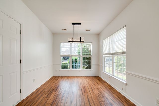 321 Shady Creek Ln, Nashville, TN 37211
