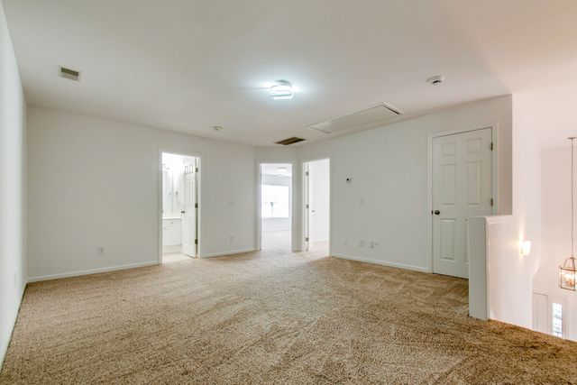 321 Shady Creek Ln, Nashville, TN 37211