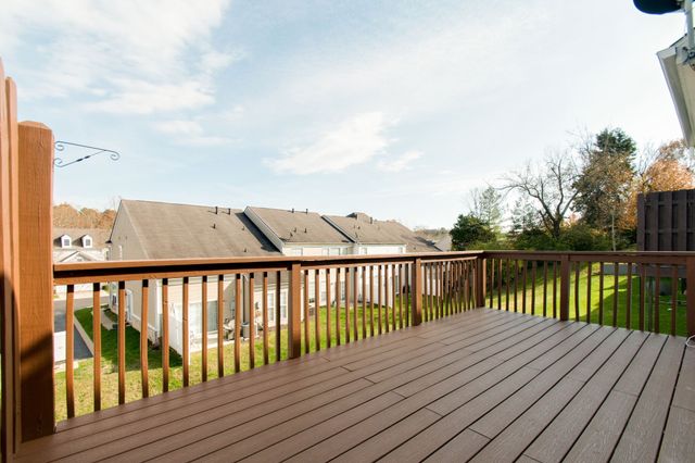 321 Shady Creek Ln, Nashville, TN 37211