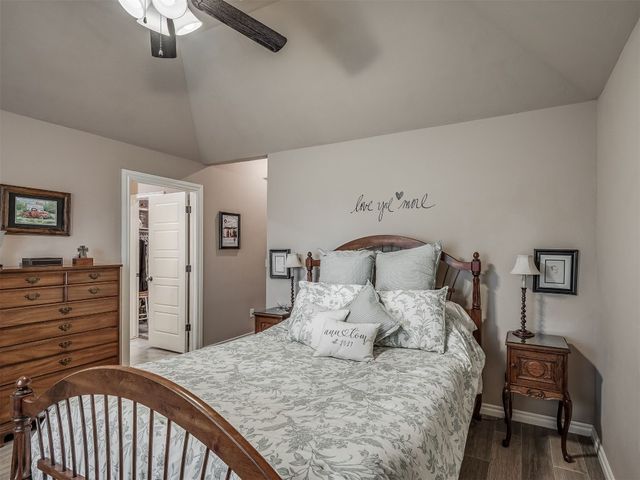 2204 Cale Cove, Yukon, OK 73099
