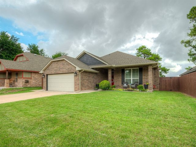 2204 Cale Cove, Yukon, OK 73099