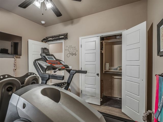 2204 Cale Cove, Yukon, OK 73099