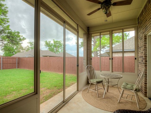 2204 Cale Cove, Yukon, OK 73099