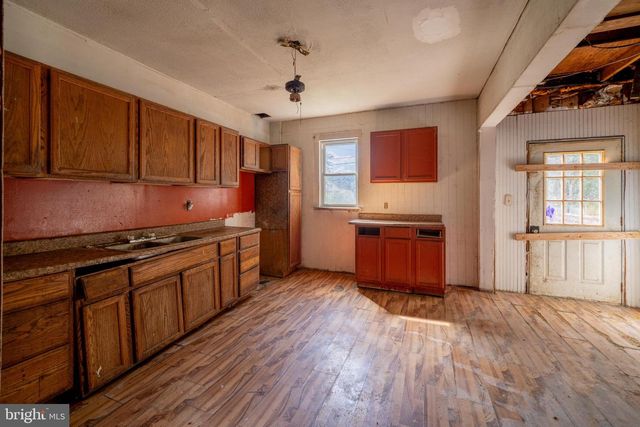 407 GRAND AVE, Cumberland, MD 21502