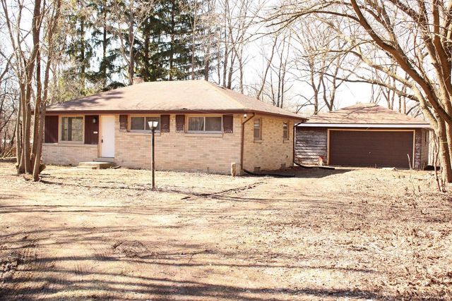 4961 S 92nd STREET, Greenfield, WI 53228