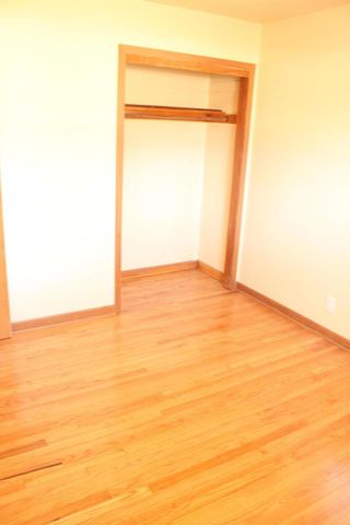 4961 S 92nd STREET, Greenfield, WI 53228