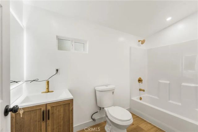 15320 Bledsoe, Sylmar, CA 91342