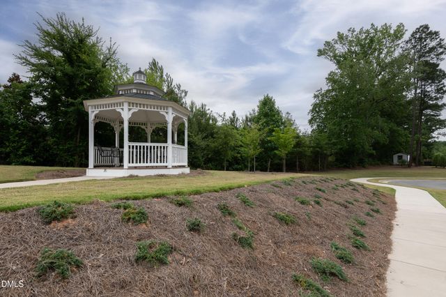 3440 Olive Glen Drive, Apex, NC 27502